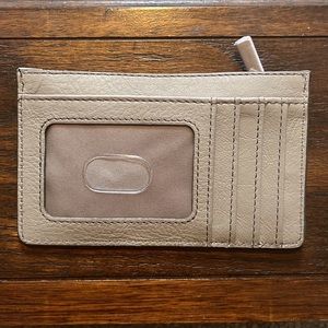 Fossil light grey zip card case (NWOT)